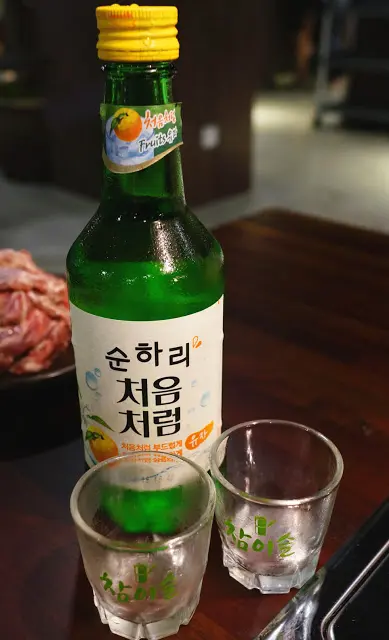 吃燒肉不離要喝一杯燒酒