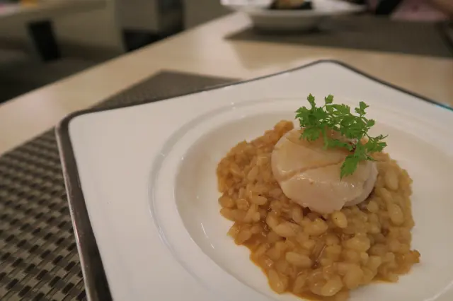 北海道帶子龍蝦汁意大利飯