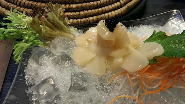 三人份量的帶子刺身, 一般質量