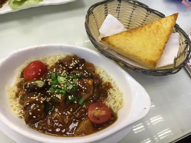 安格斯牛腩撈一丁