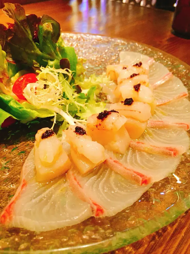 章紅魚薄切黑松路帶子