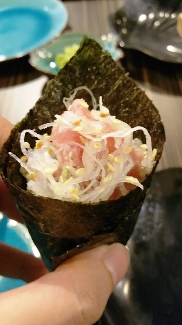 香葱吞拿魚手卷