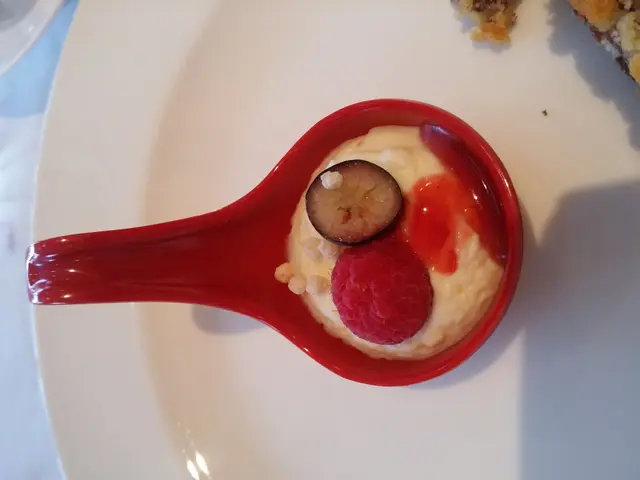 甜品不太甜也不膩