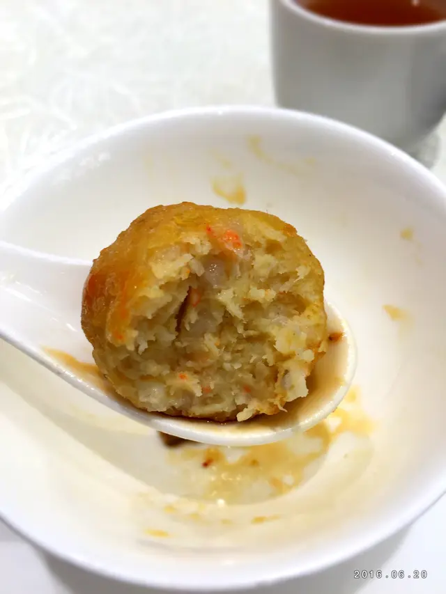 蟹肉但原來有馬蹄內,完全佈滿驚喜帶有口感