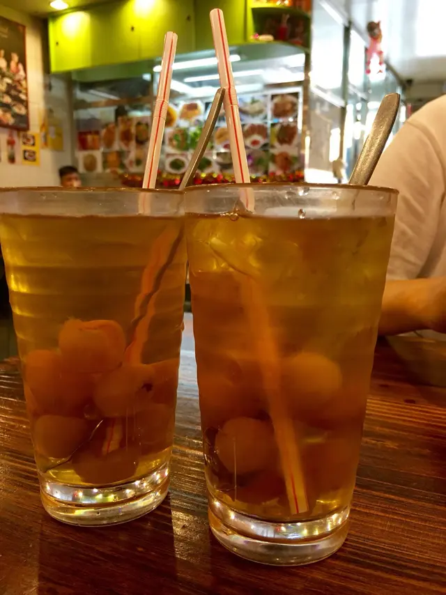 跟餐免費餐飲勁多龍眼