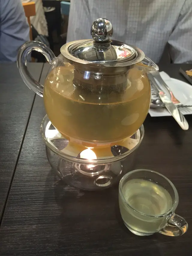 鮮蜜桃汁茉莉綠茶