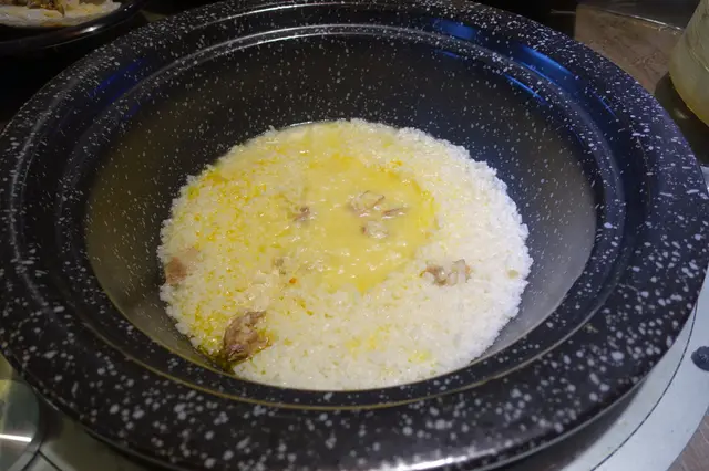 原來是椰子配排骨，口味清新！