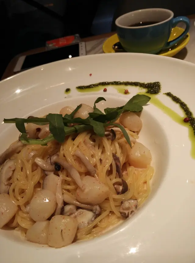 珍珠帶子意粉配明太子汁