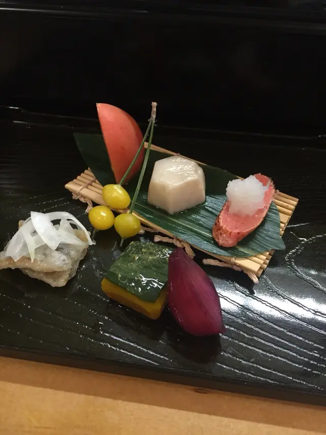 前菜，靚到吾捨得食