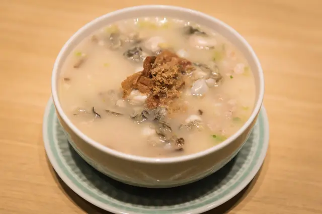 鮮蠔仔泡粥