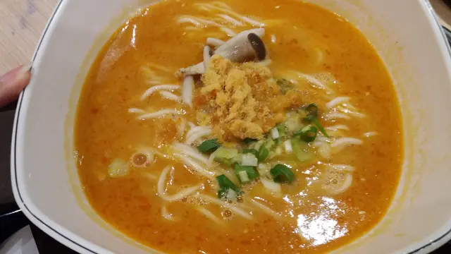 排骨擔擔麵