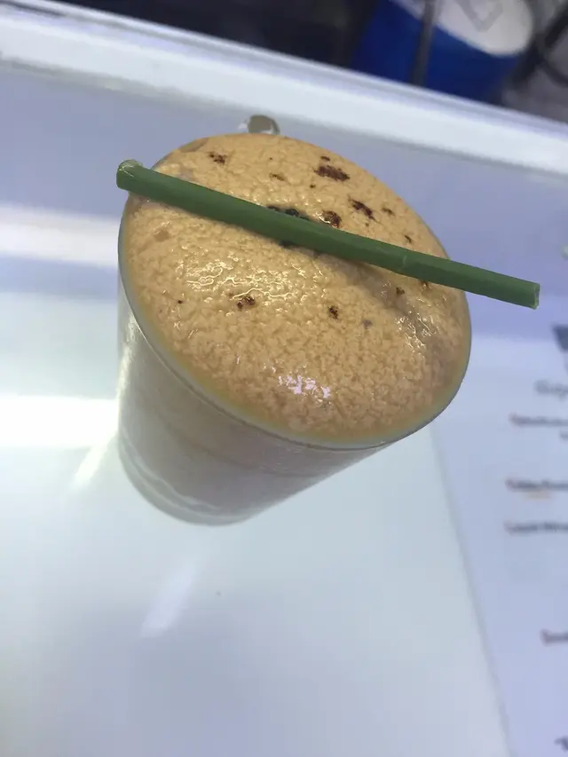 龍蝦慕絲配魚子醬、椰菜花