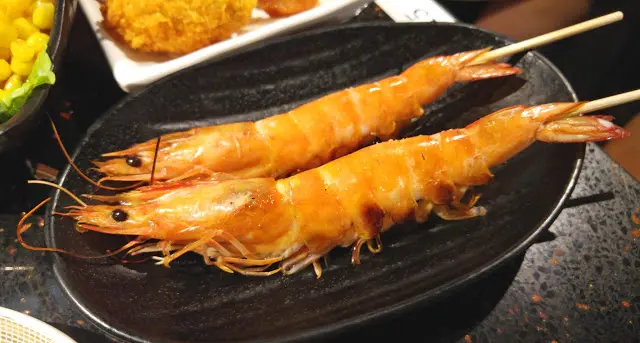 非常大隻, 蝦殻還帶有點點海鹽味, 蝦肉都頗彈牙, 值得再叫