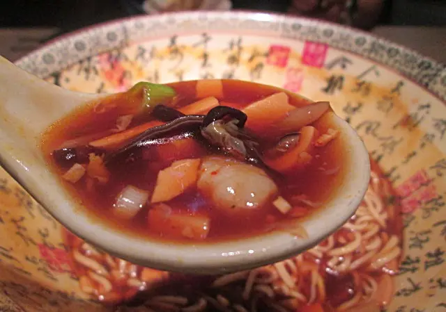 酸辣湯越喝越開胃