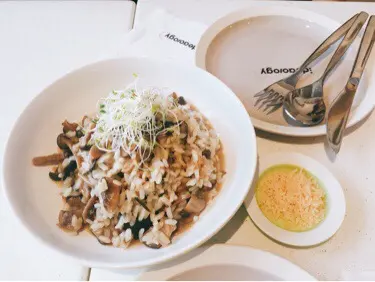 軟綿綿濃郁燴飯，正！