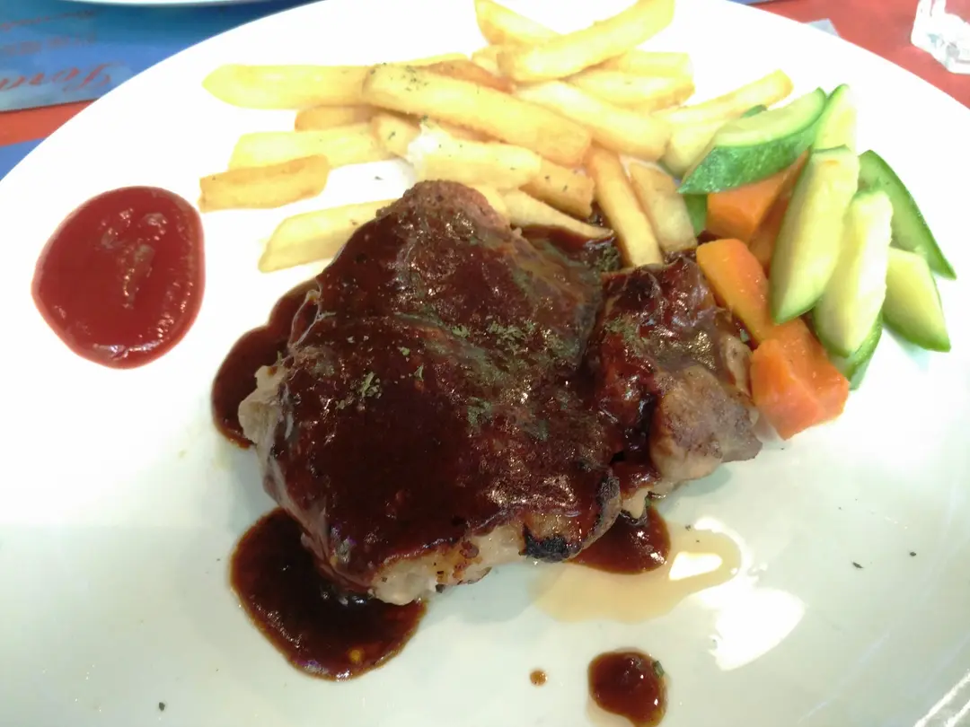 fried chicken steak with black pepper sauce