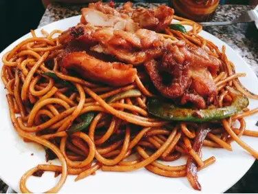 乾炒雞扒意粉