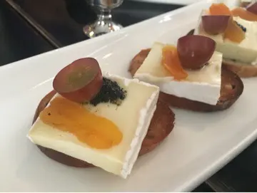 Truffle  Oil  Brie  Cheese