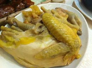 響螺燉雞湯
