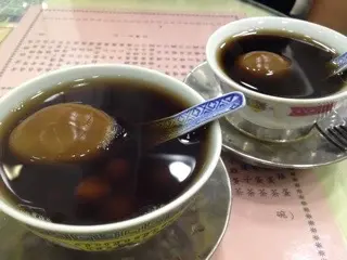 桑寄生蓮子蛋茶