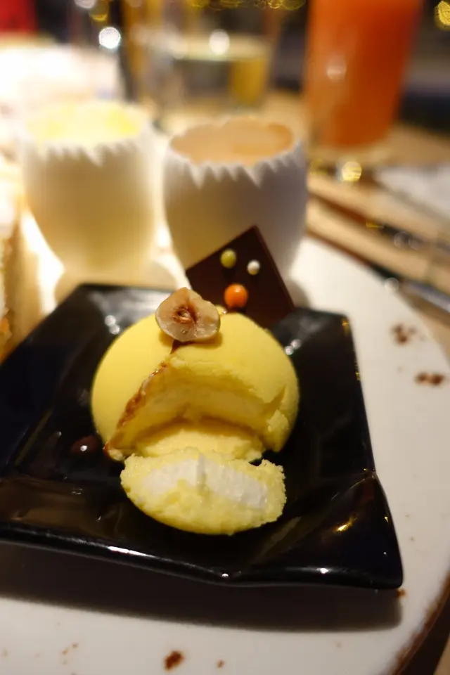 菠蘿與椰子滲出果香,軟滑而濕潤的口感,很適合炎夏!