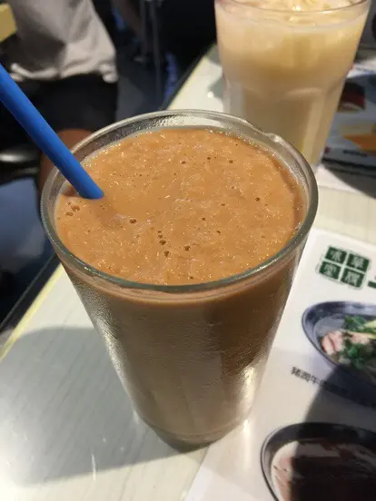 冰花奶茶果然有口感，就像奶茶味碎冰，粒粒都要咀嚼 茶香依然香濃 配上幼滑的鮮奶 味道依然出眾😎