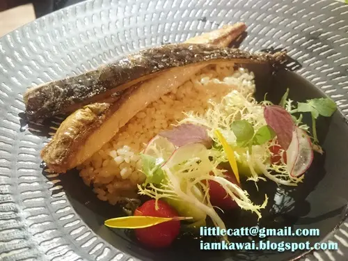 曾島採鹽 $88 自製醬油烤鯖魚配白飯時蔬及自製聖女果