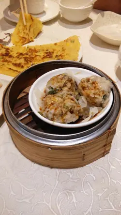 鲮鱼球