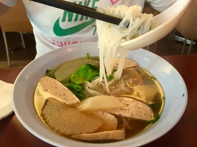 泰式清湯金邊粉