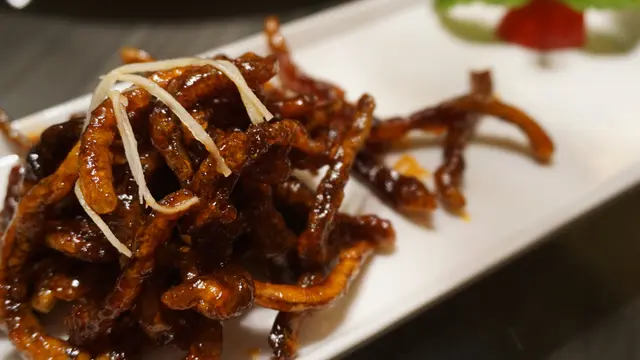 不過脆鱔只帶微脆,未及香惹,勝在炸後未見大量滲油