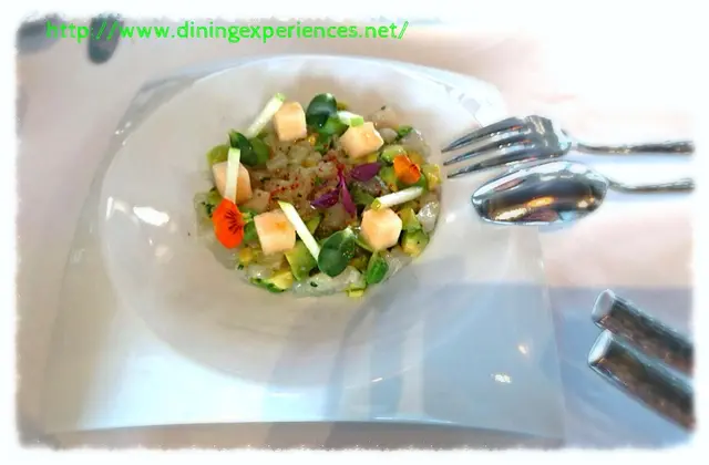 Pesce (Marinated fish with avocado, green apple & mandarin)