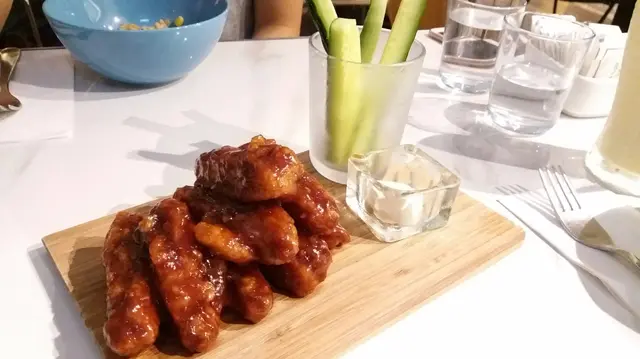 水牛城單骨雞翼