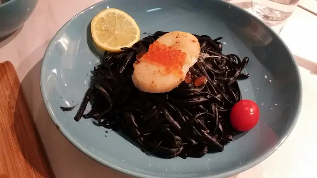 帆立貝墨汁意粉