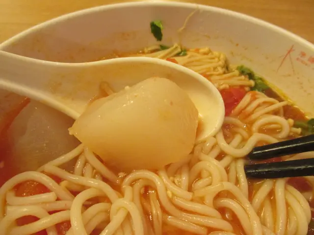 蕃茄甜湯米線