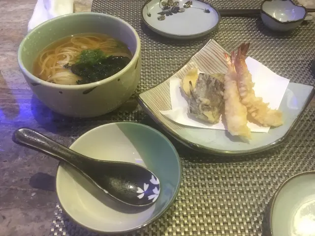 天婦羅稲庭烏冬