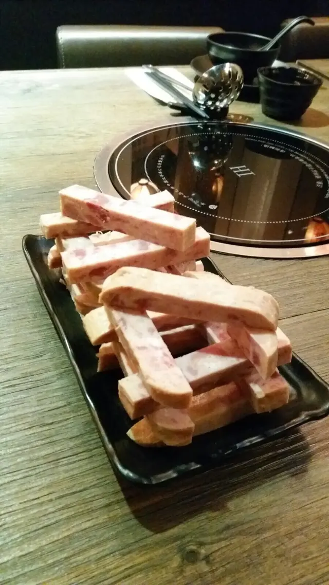 叫呢個黎食主要被佢既賣相吸引，食落唔錯，唔係太鹹