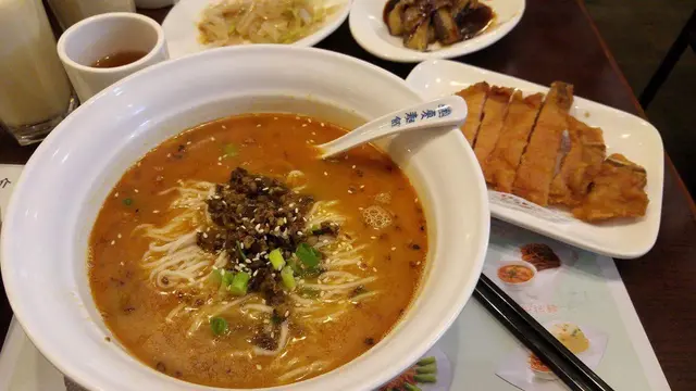 小辣都已經辣到跳舞,  麵質很好