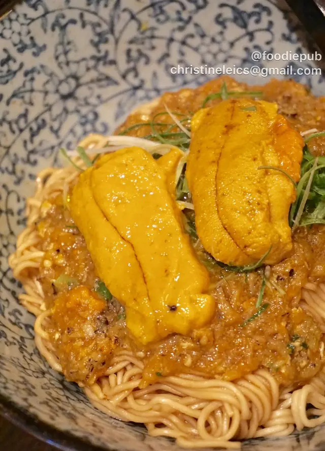 一品海膽蟹粉拌麵