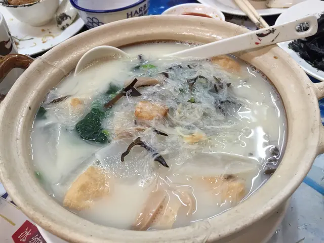 魚湯什菜煲