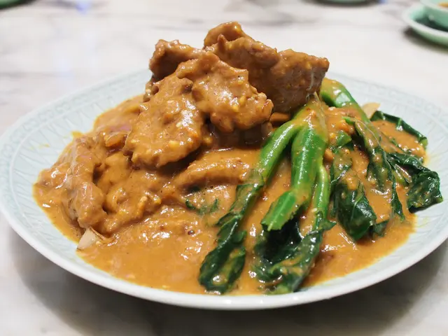沙茶牛肉炒河