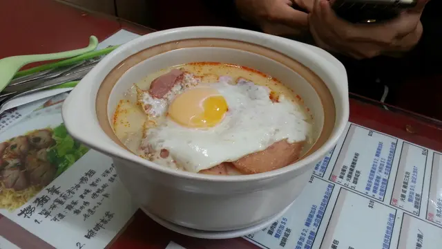 鍋仔公司面(公仔面/米粉)