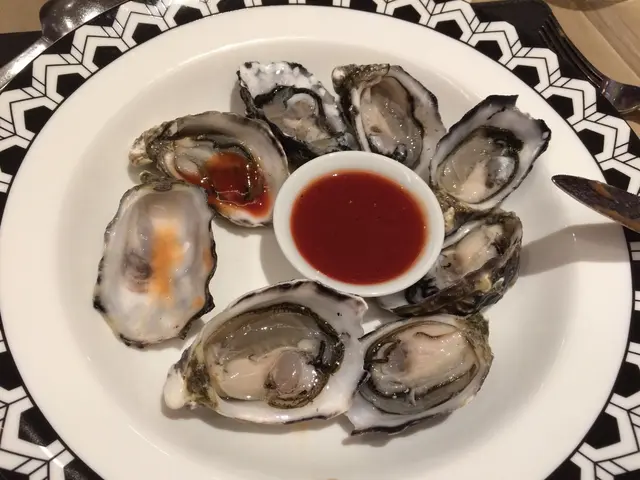 生蠔算ok,我見到廚師洗都不認真,有點擔心吃到骯髒,害身體出事,但是過了幾天身體沒事了,要小心注意