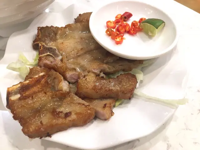 豬扒湯金邊粉