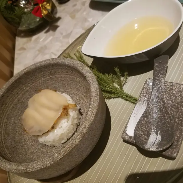 日本鮑魚石頭鍋飯