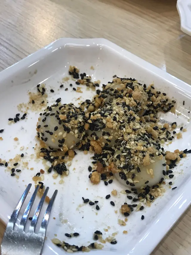 食左幾粒先記得映