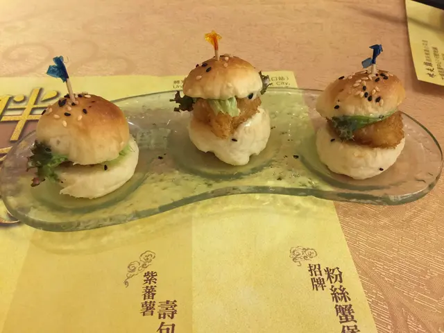 青芥石斑一口漢堡