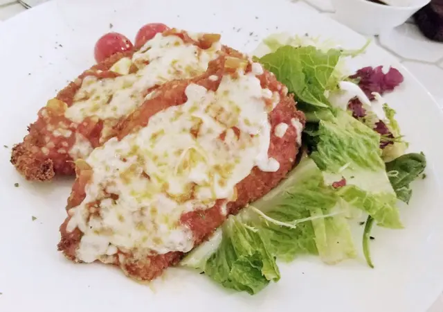 香草燒雞配意大利蕃茄汁