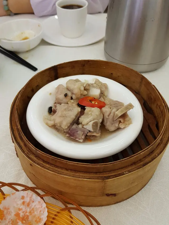 蒸排骨, 飲茶我必食叫嘅. 純粹個人喜好.
