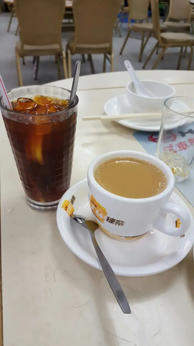 茶葉靚,連檸茶都好好飲,可以媲美出名的泰茶凍檸茶添!