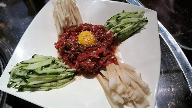 生拌牛肉